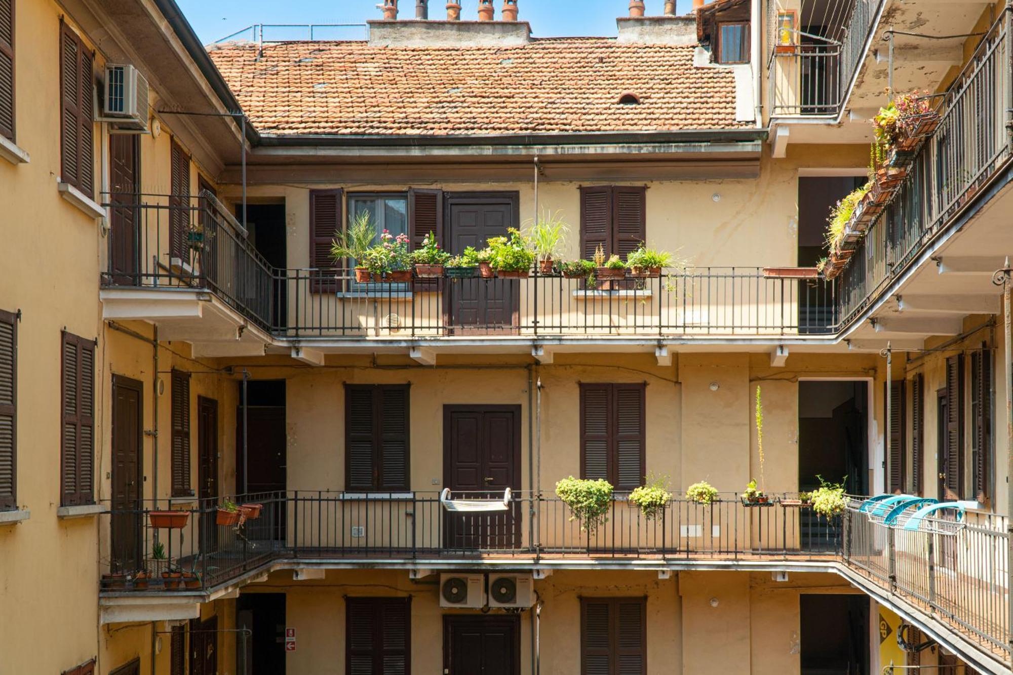 Bessy House, Near Fondazione Prada Apartment Milano Exterior foto